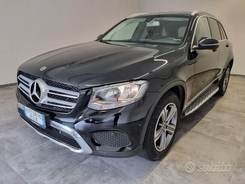 Usata Mercedes GLC220 Exclusive 170 CV (125 kW) 2017 Nero SUV