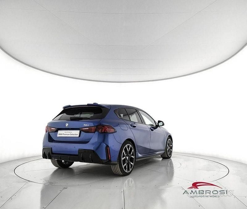 Usata BMW 118 M Sport 150 CV (110 kW) 2025 Blu Utilitaria