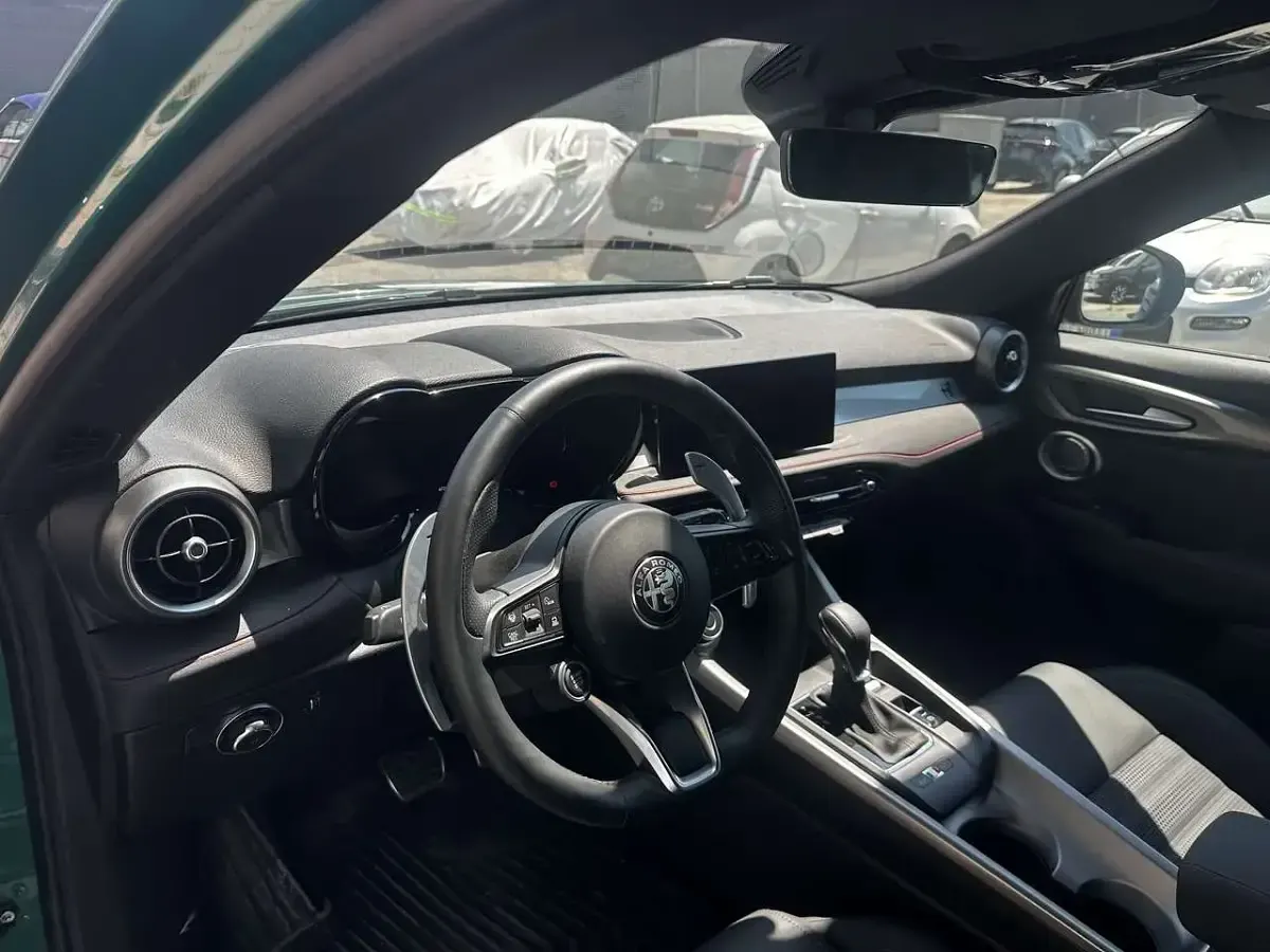 Usata Alfa Romeo Tonale 160 CV (117 kW) 2025 Other SUV