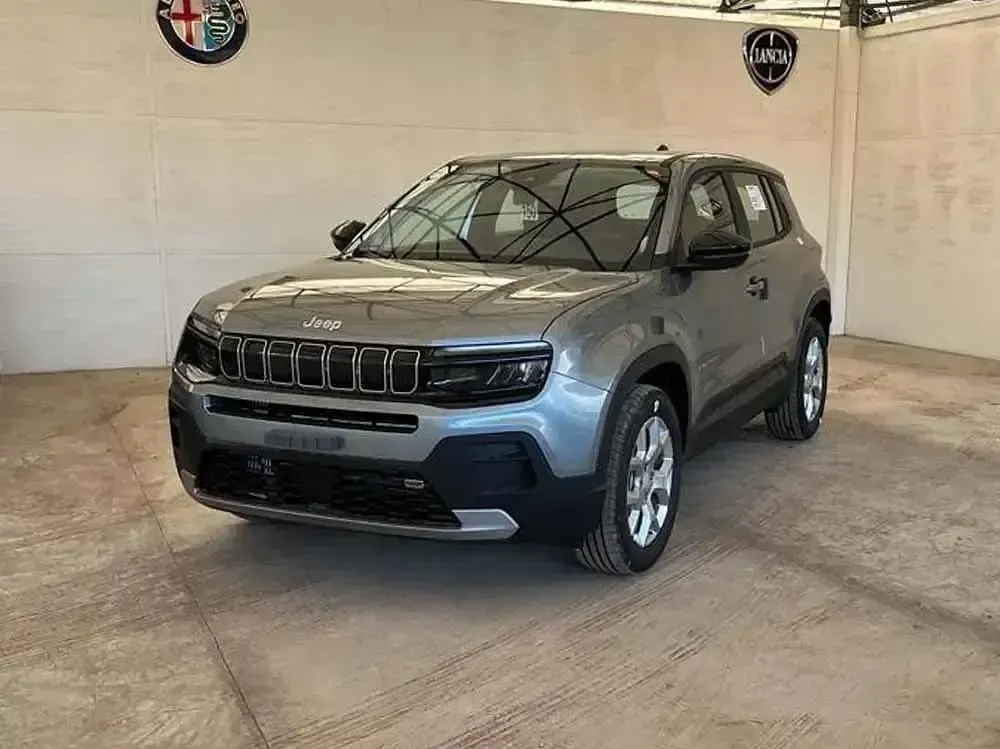Usata Jeep Avenger Altitude 101 CV (74 kW) 2024 Grigio SUV
