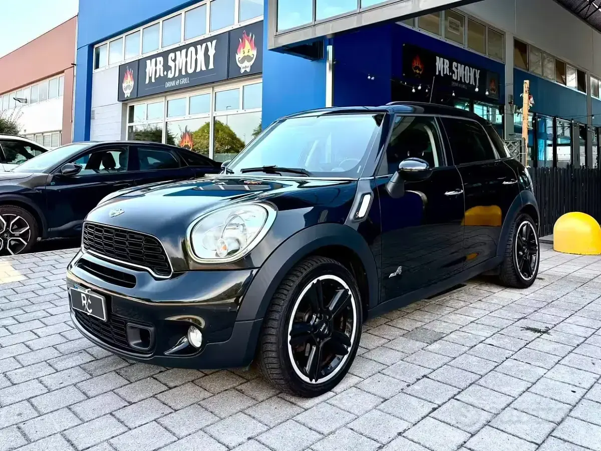 Usata Mini Countryman 143 CV (105 kW) 2012 Nero SUV