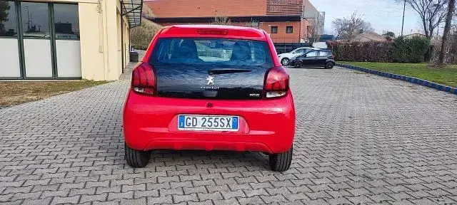 Begagnad Peugeot 108 Allure 82 HK (60 kW) 2020 Röd Halvkombi