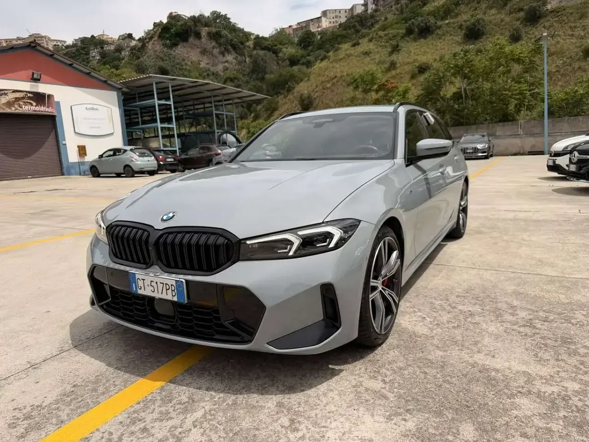 Usata BMW 320 M Sport 190 CV (139 kW) 2024 Other Station wagon