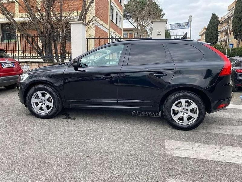 Usata Volvo XC60 Business Edition 150 CV (110 kW) 2016 Nero SUV