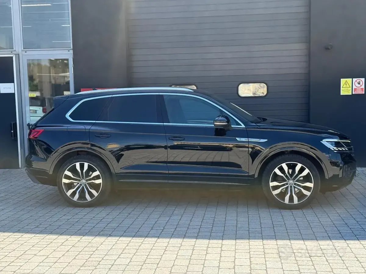 Usata VW Touareg Advance 286 CV (210 kW) 2018 Nero SUV