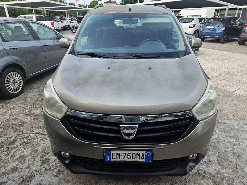 Usata Dacia Lodgy Ambiance 110 CV (80 kW) 2012 Antracite metallizzato Monovolume