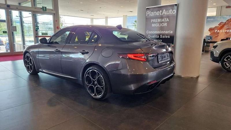 Nuova Alfa Romeo Giulia Sprint 160 CV (117 kW) 2026 Grigio scuro Berlina