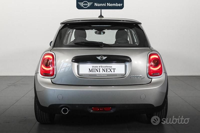 Usata Mini Cooper D Hype 116 CV (85 kW) 2018 Grigio Utilitaria