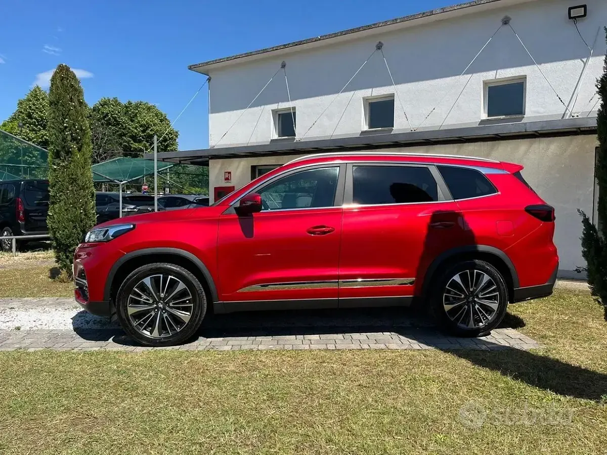 Usata DR DR 7.0 154 CV (113 kW) 2024 Rosso SUV