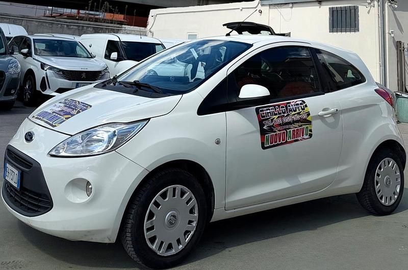Usata Ford Ka 75 CV (55 kW) 2011 Bianco Utilitaria