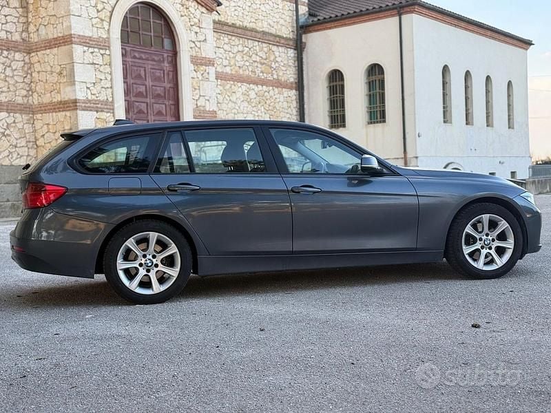 Usata BMW 320 184 CV (135 kW) 2015 Grigio Station wagon