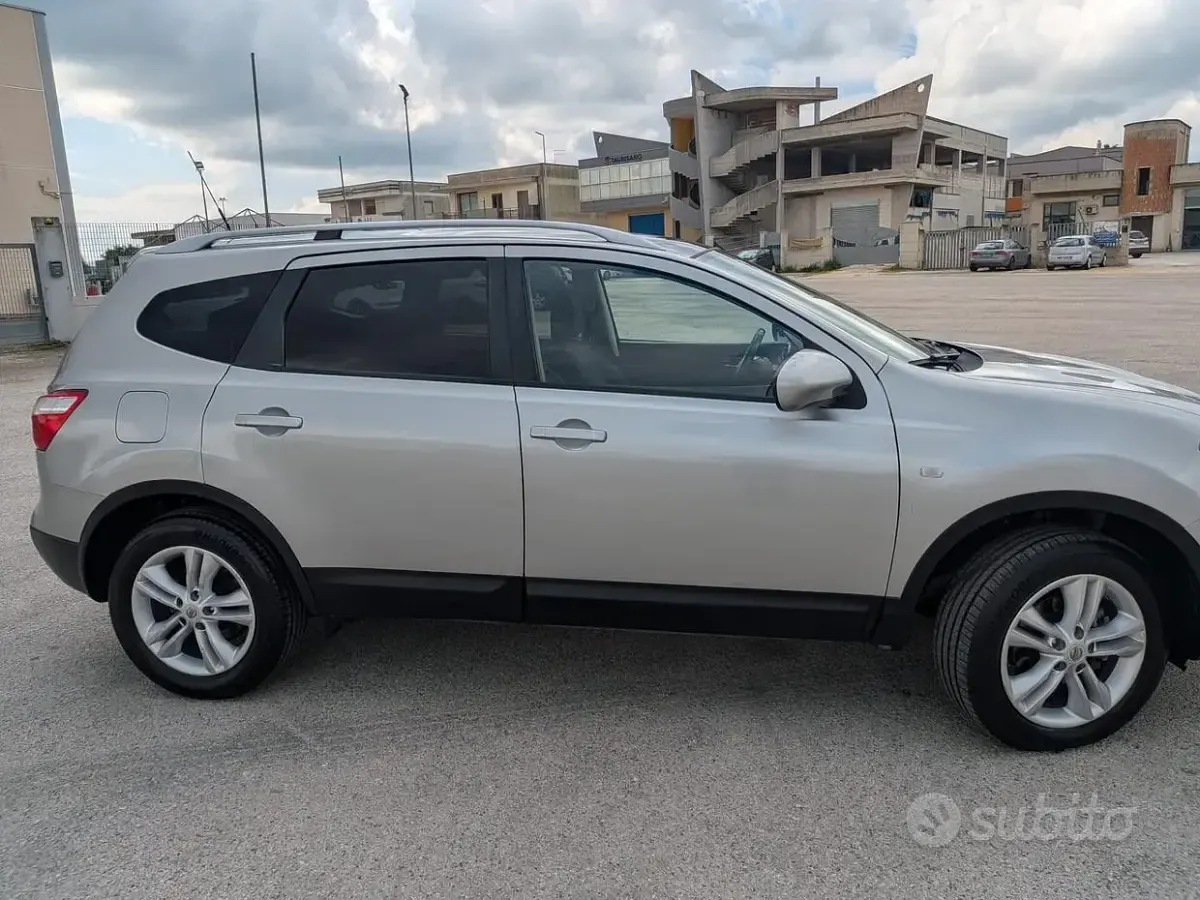 Usata Nissan Qashqai +2 Tekna 110 CV (80 kW) 2012 Grigio SUV