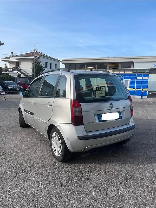 Usata Fiat Idea 95 CV (69 kW) 2004 Monovolume