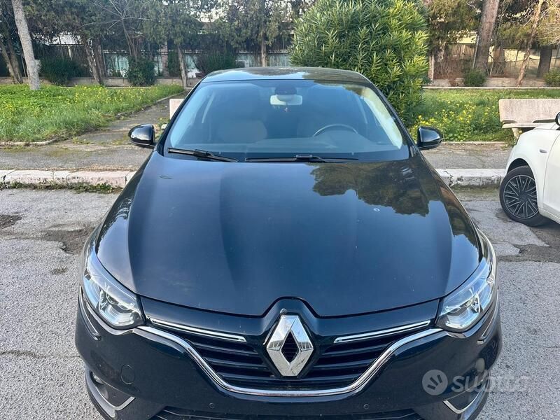 Usata Renault Mégane IV 116 CV (85 kW) 2019 Nero Berlina