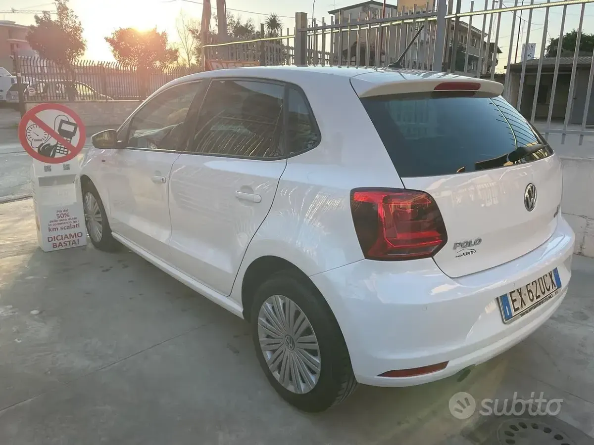 Usata VW Polo 90 CV (66 kW) 2014 Bianco Berlina