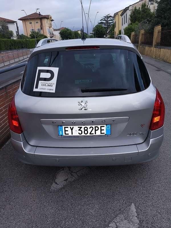Usata 2010 Peugeot 308 SW Sportium Station wagon | 2500 € (Super prezzo) - Immagine 1/4