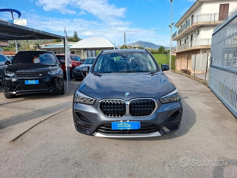 Usata BMW X1 150 CV (110 kW) 2019 Grigio SUV