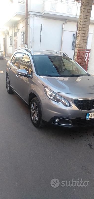 Usata Peugeot 2008 92 CV (67 kW) 2018 SUV