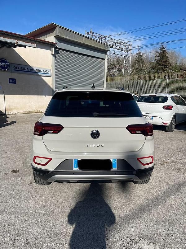 Usata VW T-Roc 110 CV (80 kW) 2023 SUV