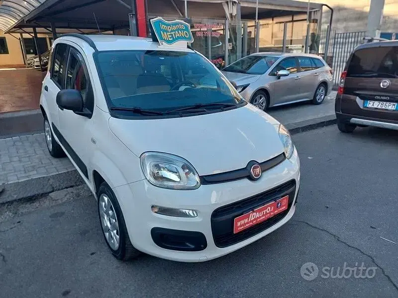 Usata Fiat Panda Pop 80 CV (58 kW) 2015 Bianco Utilitaria