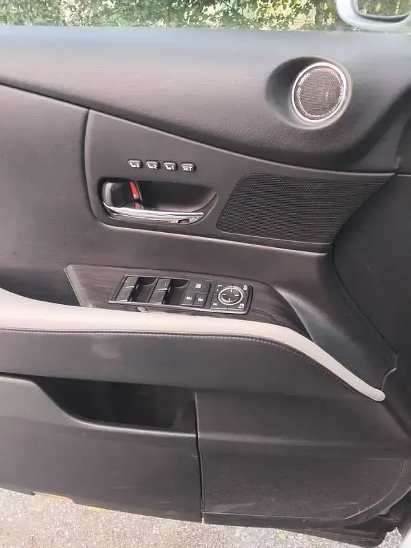 Usata Lexus RX450h Luxury Line 249 CV (183 kW) 2011 SUV