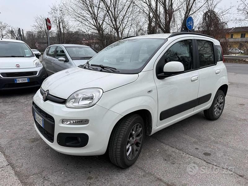 Usata Fiat Panda Lounge 84 CV (61 kW) 2020 Bianco Utilitaria