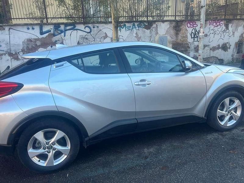 Usata Toyota C-HR Team 98 CV (72 kW) 2018 Grigio SUV