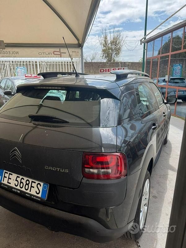 Usata Citroën C4 Feel 99 CV (72 kW) 2016 Nero Berlina