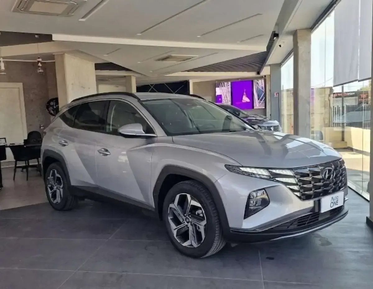 Usata Hyundai Tucson 136 CV (100 kW) 2023 Grigio SUV