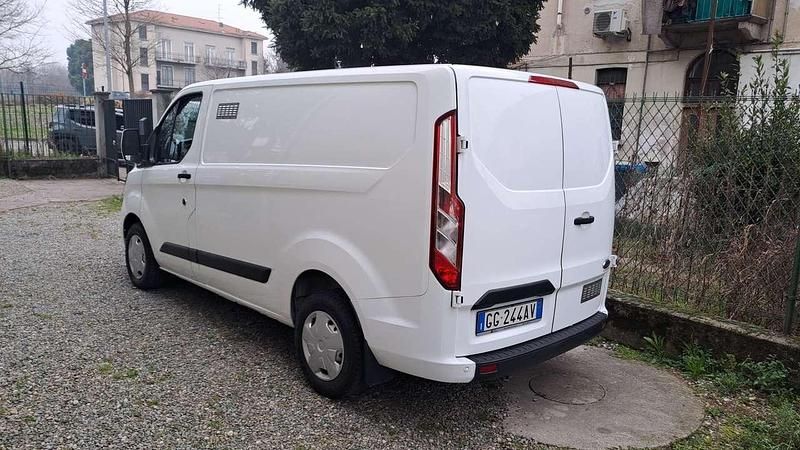 Usata Ford Transit Custom 131 CV (96 kW) 2021 Bianco Furgone