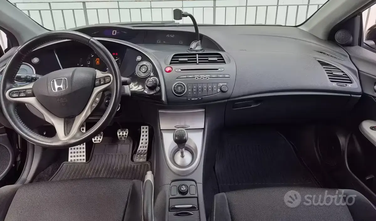 Usata Honda Civic Type S 140 CV (102 kW) 2008 Berlina