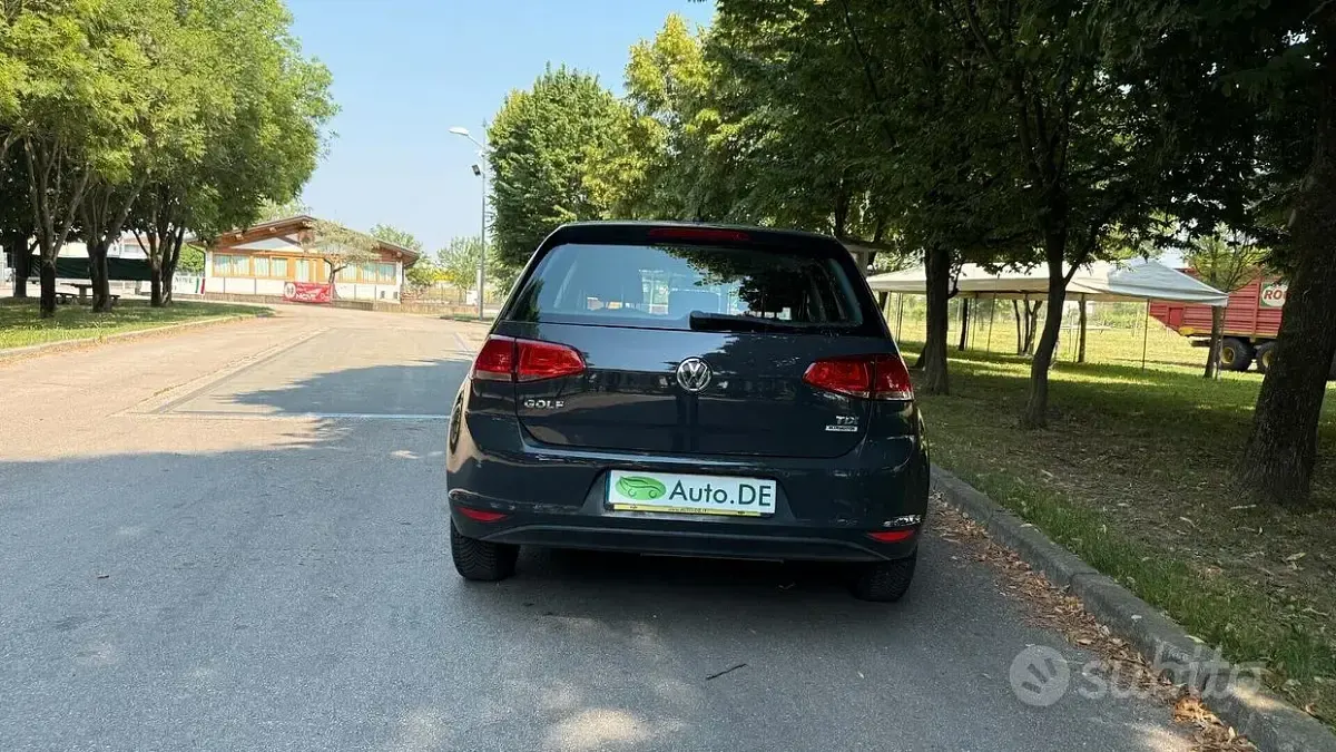 Usata VW Golf VII 90 CV (66 kW) 2017 Grigio Berlina