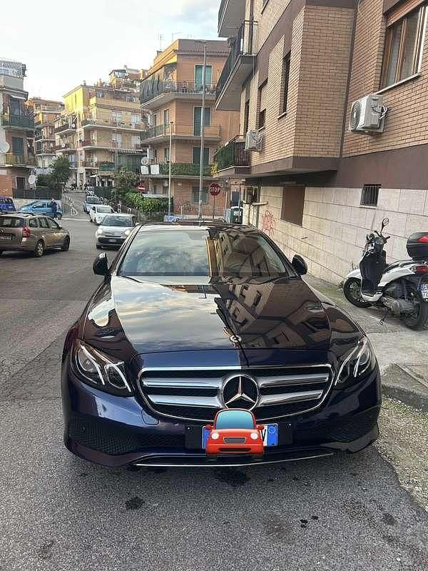 Usata Mercedes E220 Premium 194 CV (142 kW) 2017 Berlina