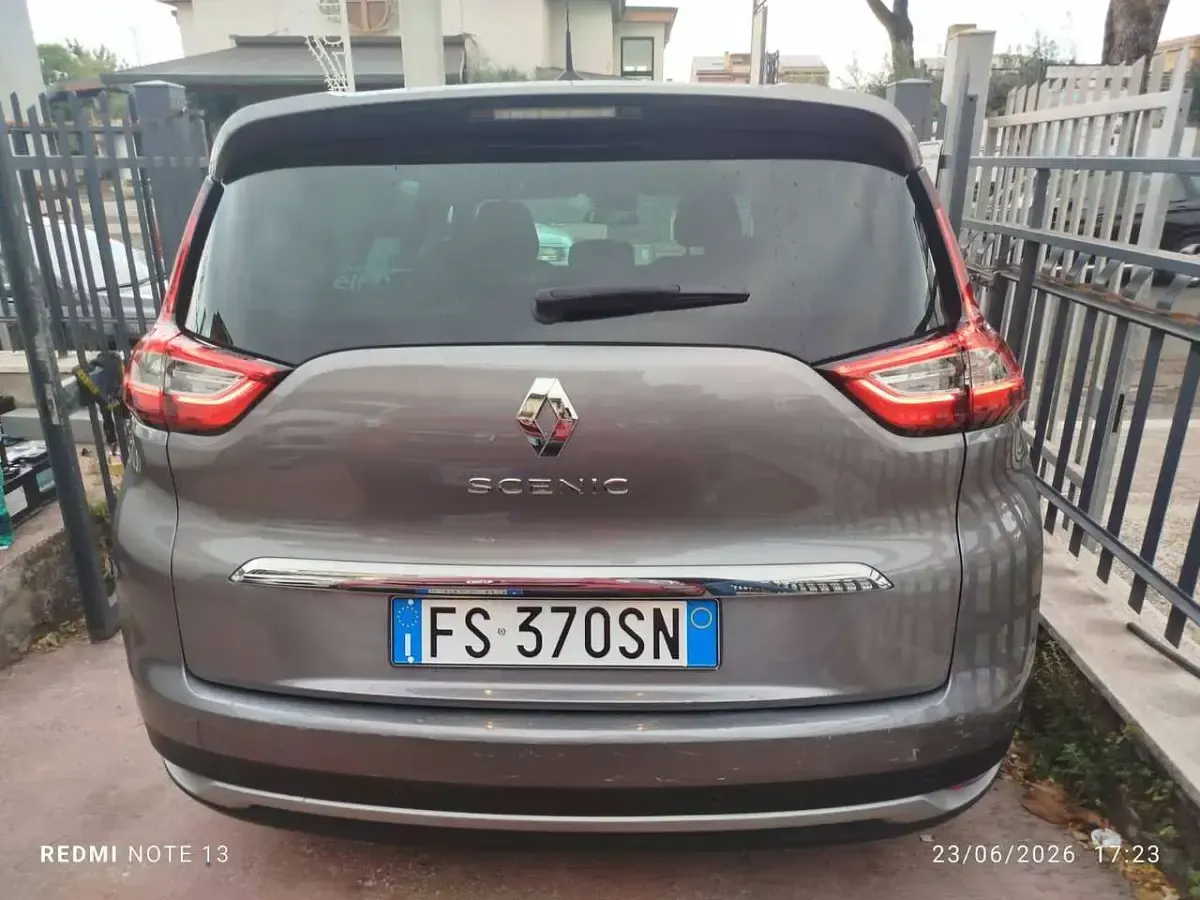 Usata Renault Grand Scénic IV 110 CV (80 kW) 2018 Other Monovolume
