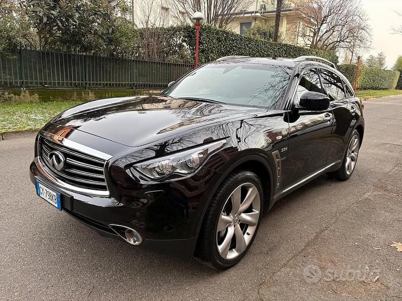 Nero Usata 2017 Infiniti QX70 Premium SUV | 16.800 € (Super prezzo) - Immagine 1/4