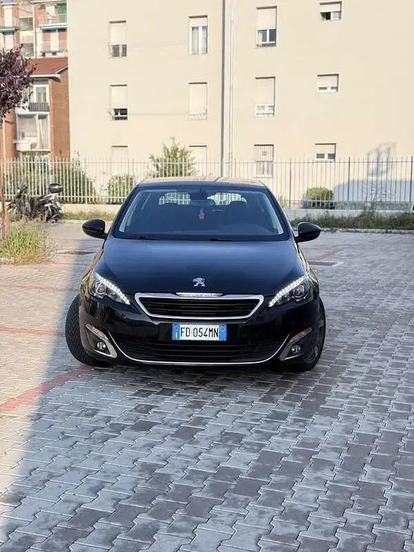 Usata Peugeot 308 Allure 120 CV (88 kW) 2016 Nero Berlina