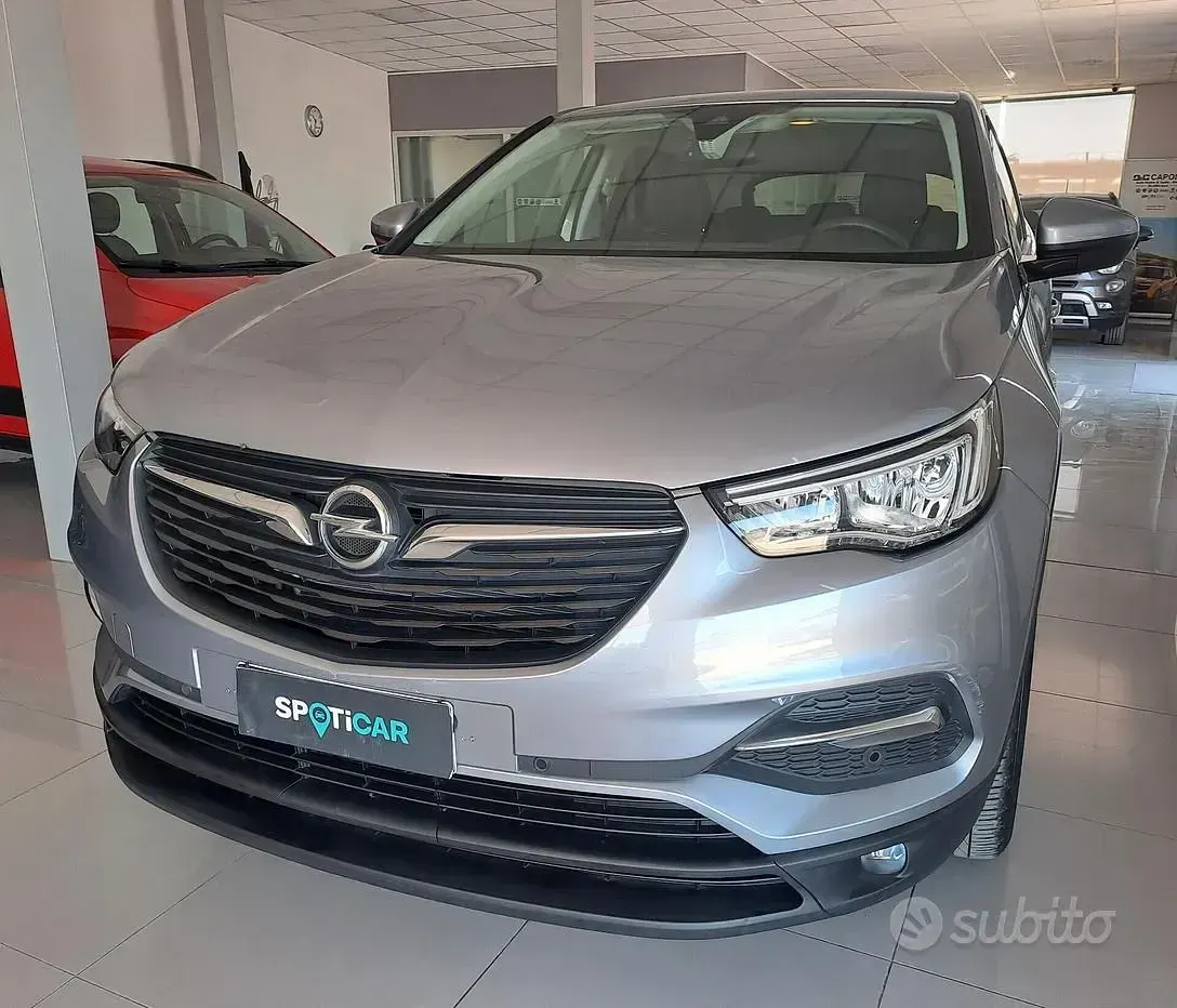 Usata Opel Grandland X Ultimate 131 CV (96 kW) 2019 Grigio SUV