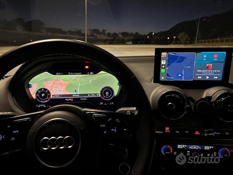 Usata Audi Q2 Comfort 116 CV (85 kW) 2022 Blu SUV