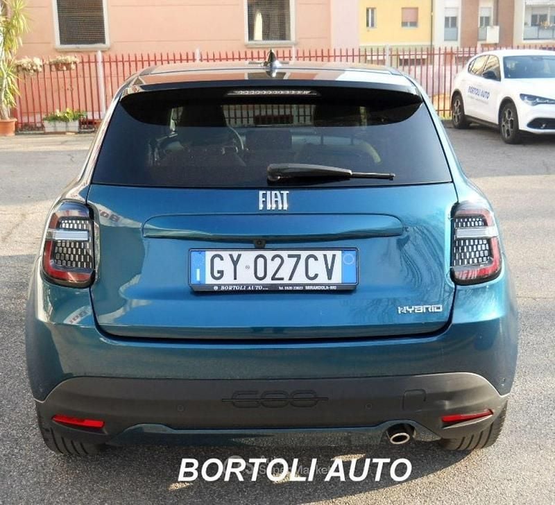 Usata Fiat 600 La Prima 101 CV (74 kW) 2025 Verde SUV