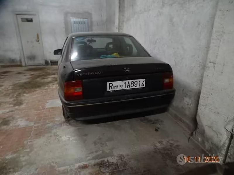 Usata Opel Vectra 1991 Utilitaria