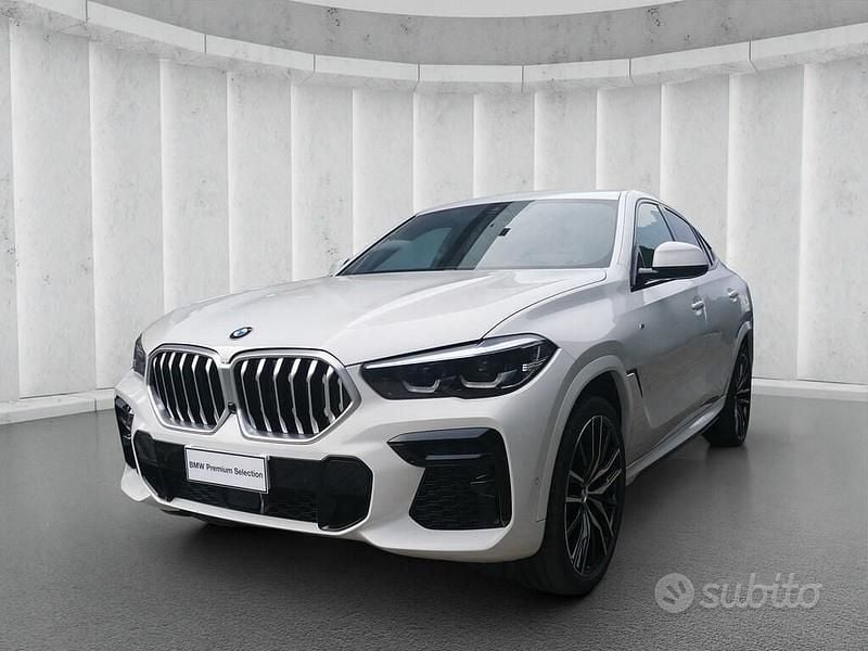 Usata BMW X6 M Sport 333 CV (244 kW) 2022 Bianco SUV