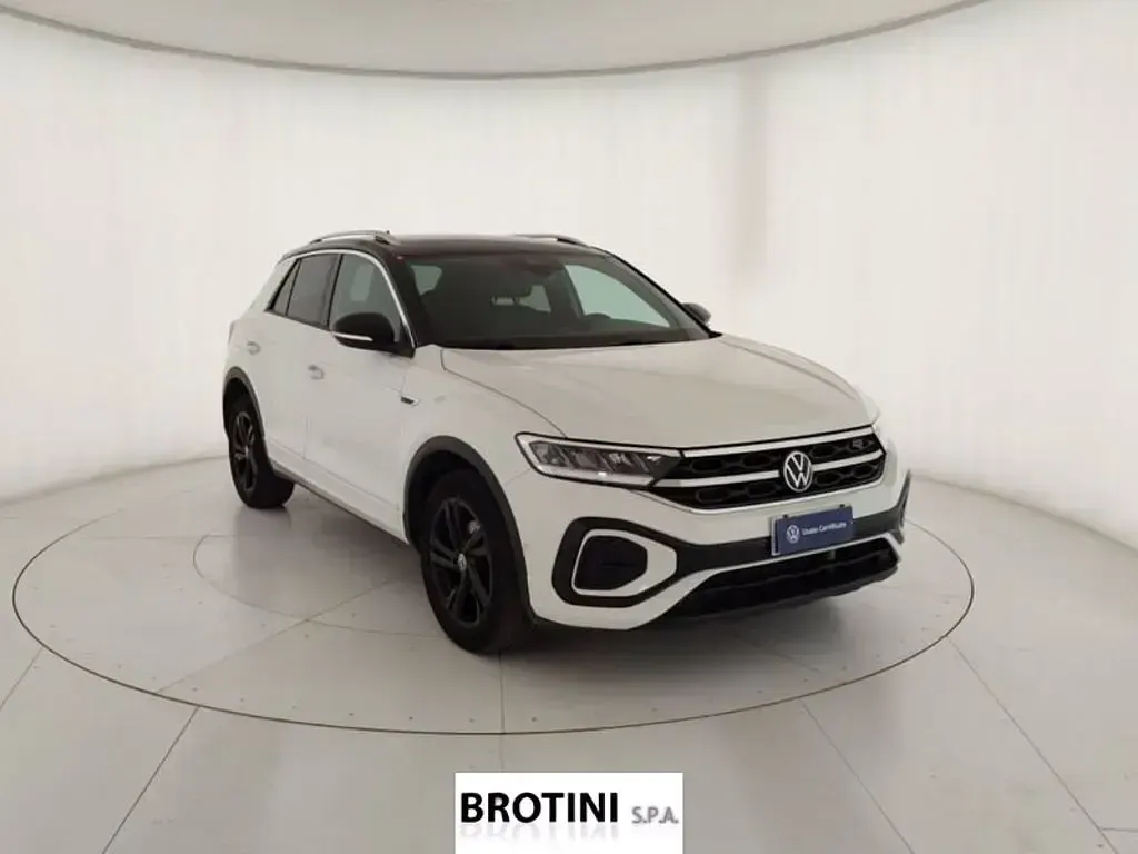 Usata VW T-Roc R-line 150 CV (110 kW) 2023 Bianco metallizzato SUV