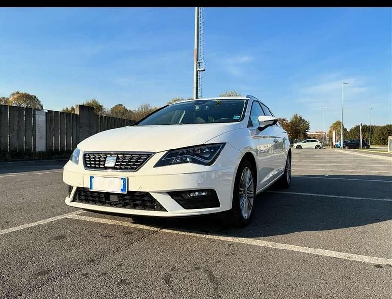 Usata Seat Leon ST XCELLENCE 116 CV (85 kW) 2018 Bianco Station wagon