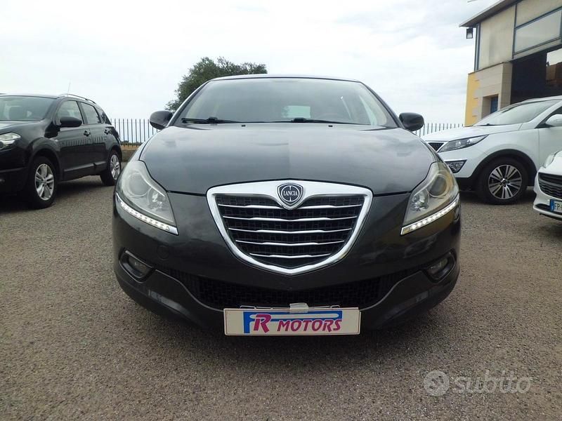 Grigio Usata 2012 Lancia Delta Gold Due volumi | 6900 € (Molto cara) - Immagine 1/4