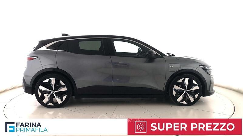 Usata Renault Megane E-Tech Techno 160 kW (218 CV) 2024 Gray SUV