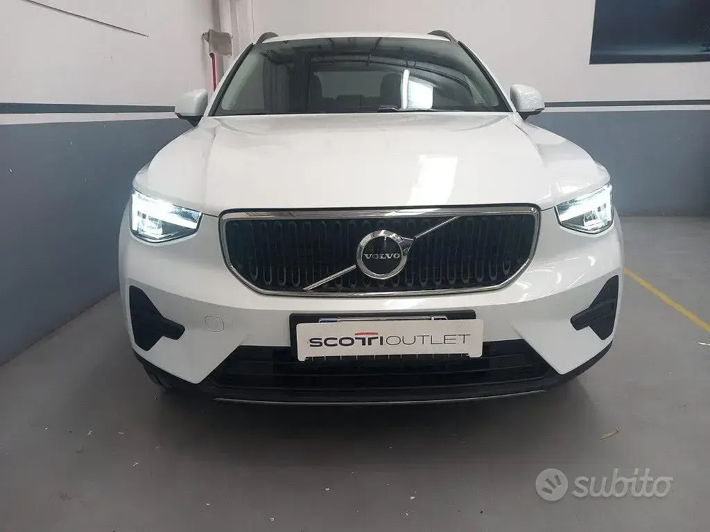 Nouvelle Volvo XC40 163 ch (119 kW) 2026 Blanc SUV