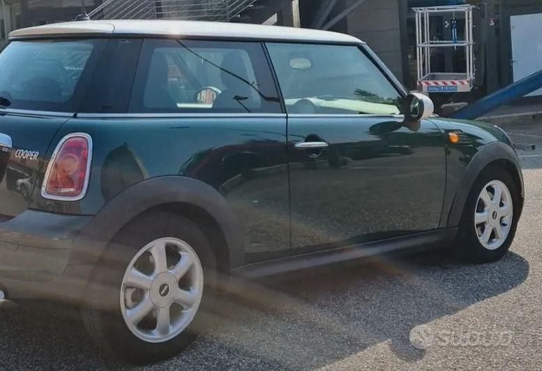 Verde Usata 2007 Mini Cooper Salt Due volumi | 1250 € - Immagine 1/4