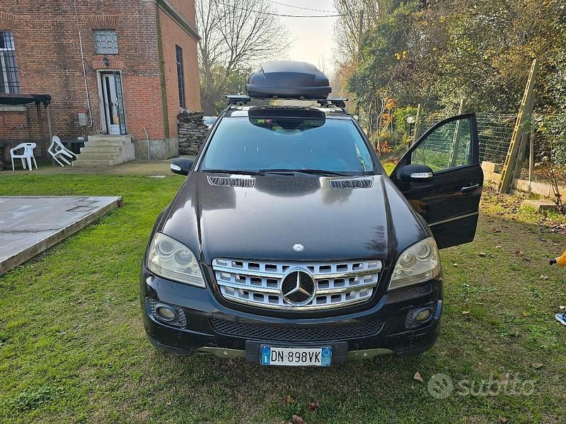 Usata Mercedes ML320 2008 Nero SUV