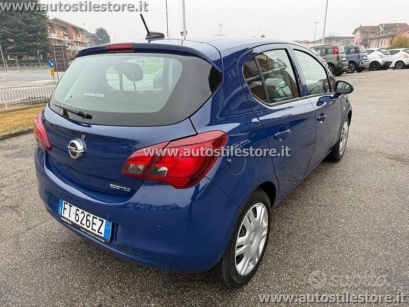 Usata Opel Corsa 90 CV (66 kW) 2018 Blu Utilitaria