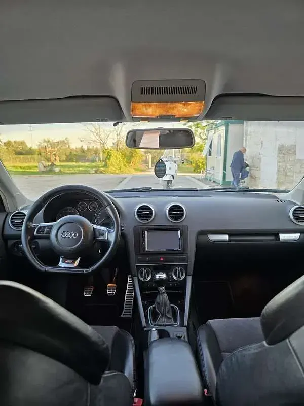 Begagnad Audi S3 Ambiente 265 HK (194 kW) 2010 Halvkombi